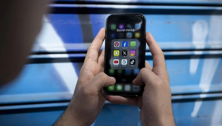 Fransa’da 15 yaş altına sosyal medya yasağı: Meclis’ten geçti