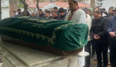 Gaziemir’de Takla Atan Araçta Maden İşçisi Hayatını Kaybetti