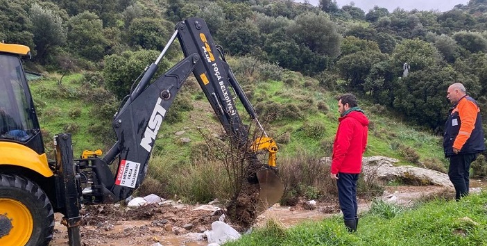 Foça Belediyesi Yağışlara Karşı Teyakkuzda!
