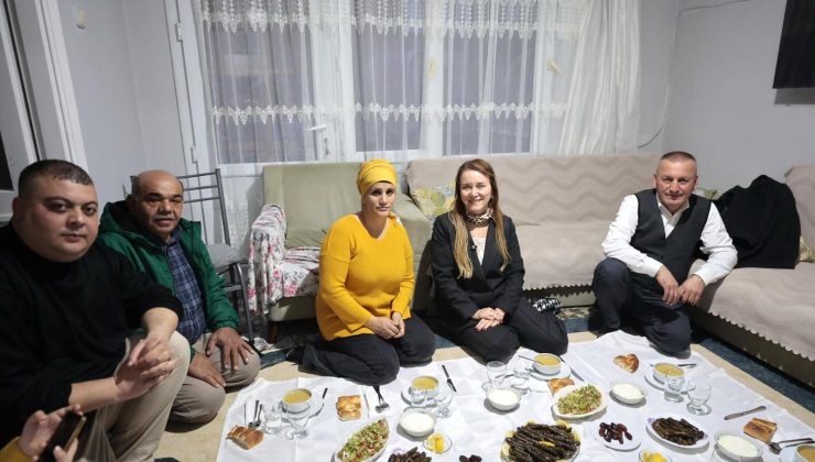 Başkan Mutlu iftar sofrasına konuk oldu