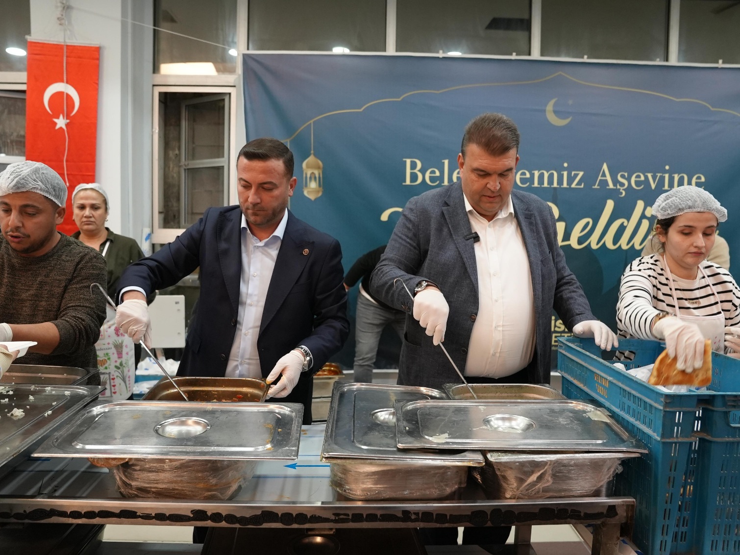 Seferihisar’da Ramazan dayanışması ilk iftarla başladı