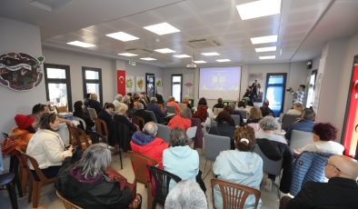 Efes Selçuk’ta kompost eğitimi yoğun ilgi gördü