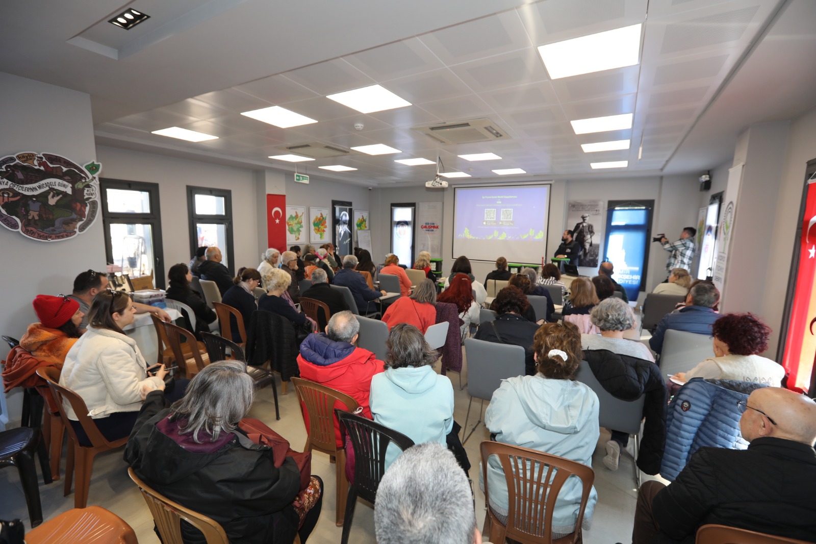 Efes Selçuk’ta kompost eğitimi yoğun ilgi gördü