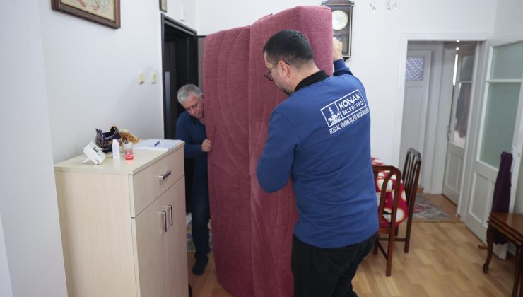 Konak’ta eşya dayanışması: Bağışlar ihtiyaç sahiplerine ulaştırılıyor