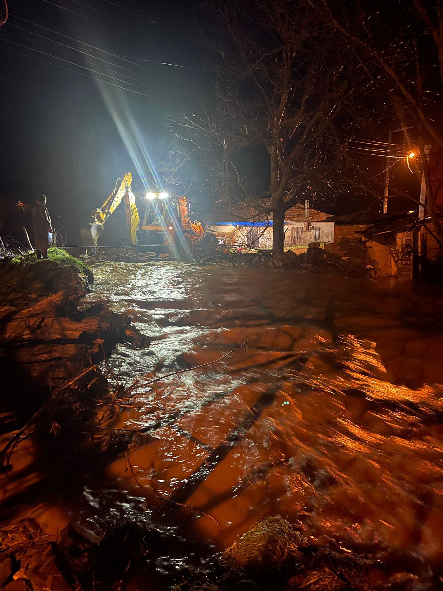 Ödemiş Belediyesi Kuvvetli Yağışlara Karşı Teyakkuzda