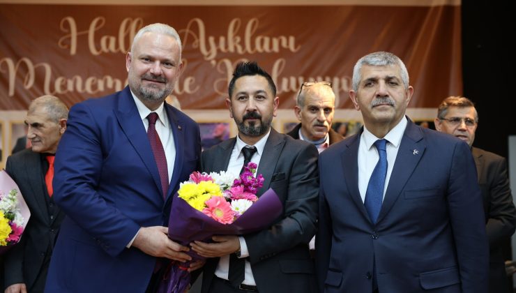 Menemen’de halk aşıkları geçidi!