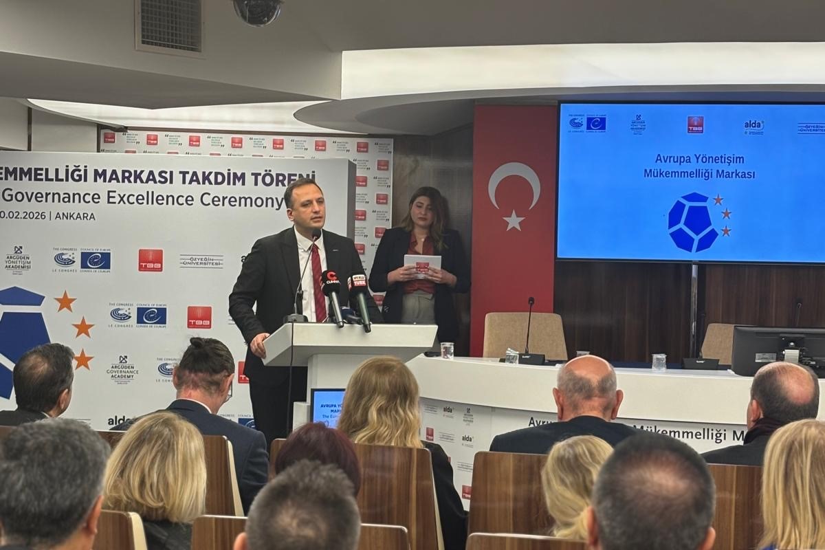 Bornova’ya Avrupa’dan Demokrasi ve Yönetişim Tescili