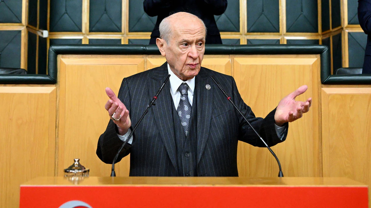 Bahçeli: Terörsüz Türkiye’ye hizmet eden İmralı’nın statü açığı nasıl kapatılacaktır?