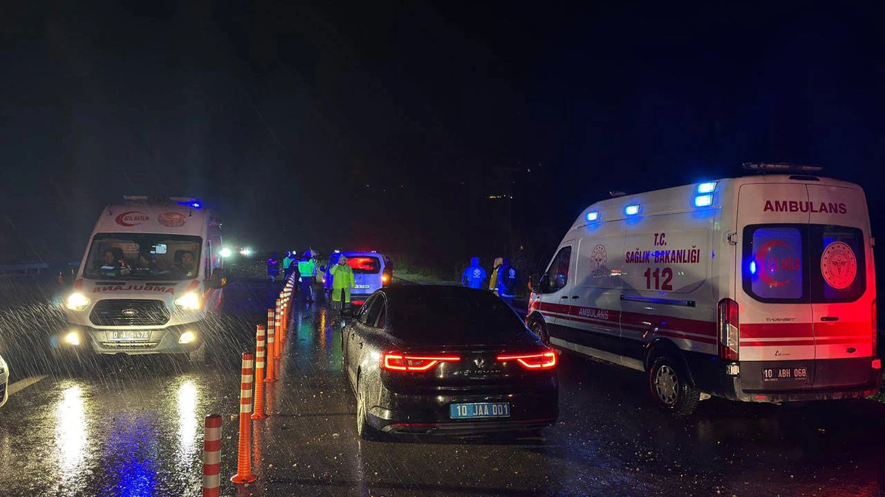 Balıkesir’de F-16 uçağı düştü: 1 pilot hayatını kaybetti, soruşturma başlatıldı