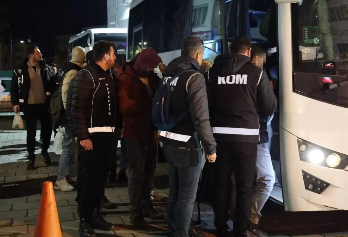 İzmir’de Buca Belediyesi’ne Rüşvet Operasyonu!