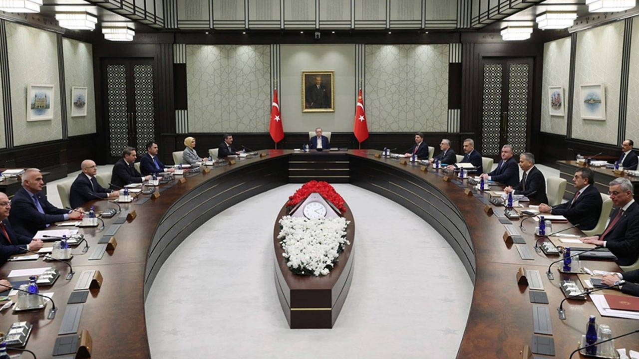 Kabinede değişim devam edecek iddiası: Dört bakan daha gidebilir