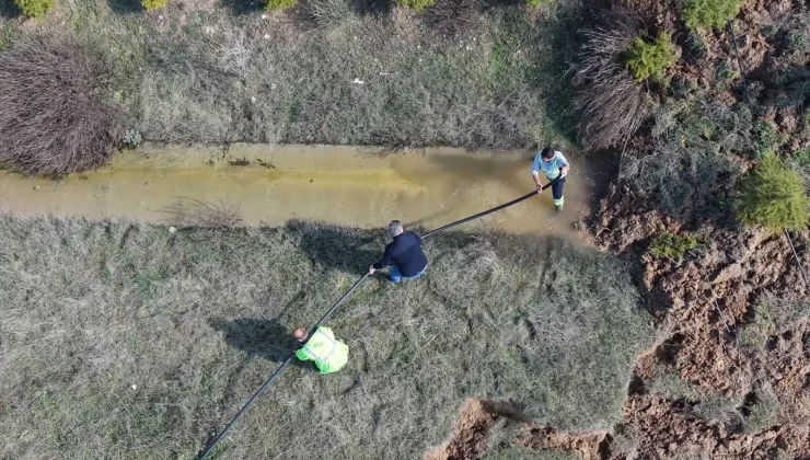 Toprak Kayması Sonrası Otoyolda Çalışmalar Devam Ediyor