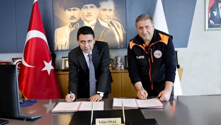 Bayraklı’da Afet ve İklim Risklerine Karşı İş Birliği Protokolü İmzalandı