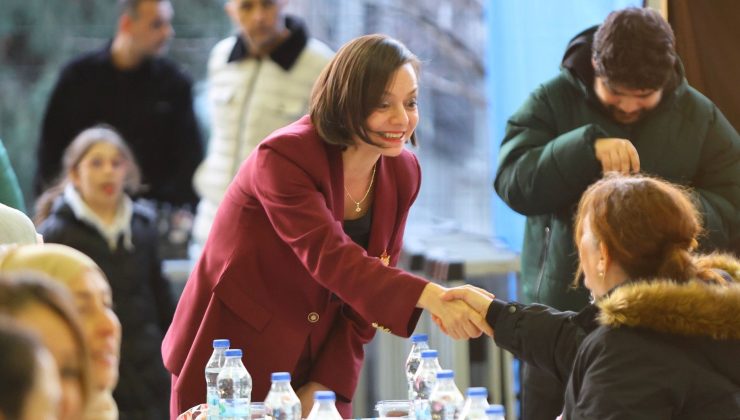 Karabağlar ’da Birlik ve Beraberlik Sofrası Vatan Mahallesi’nde Kuruldu