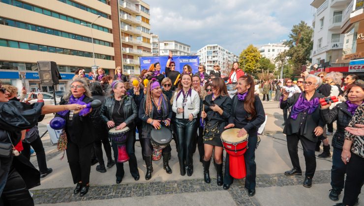 Konak’ta kadın emeği ve dayanışmasına festival gibi kutlama
