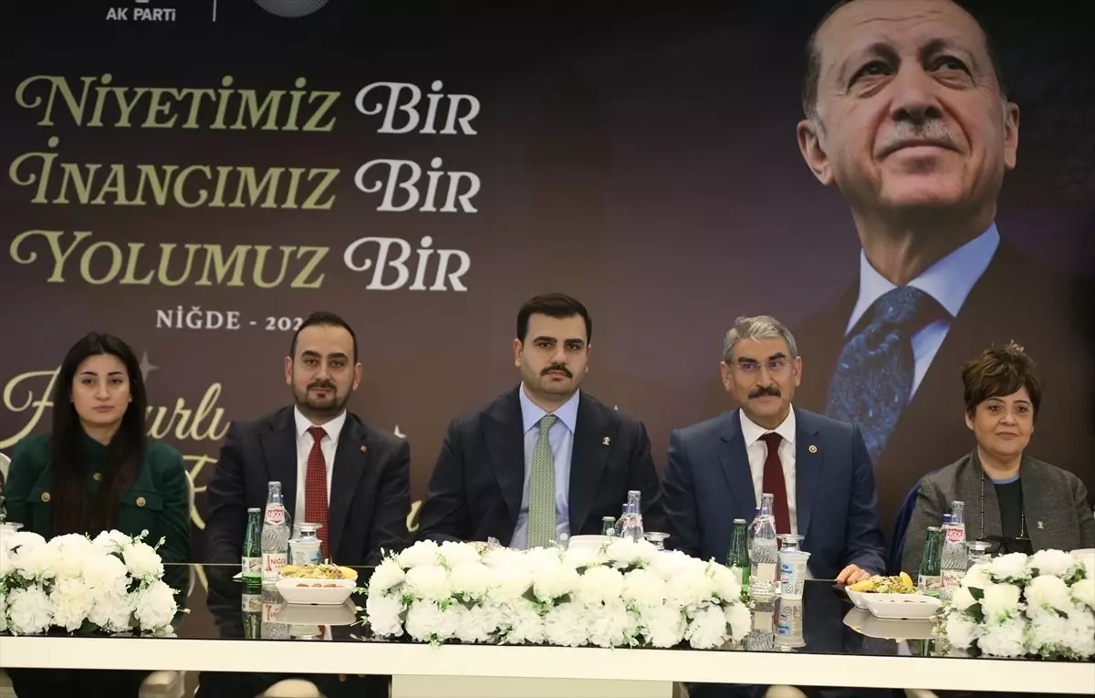 Siyasi Gerilimde Erdoğan Liderliğine Güven Artıyor