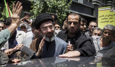 İran’da yeni dinî lider olacağı iddia edilen Mücteba Hamaney hakkında bilinenler