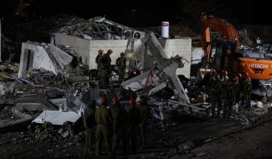 İran’ın İsrail’e düzenlediği füze saldırısında 9 kişi öldü